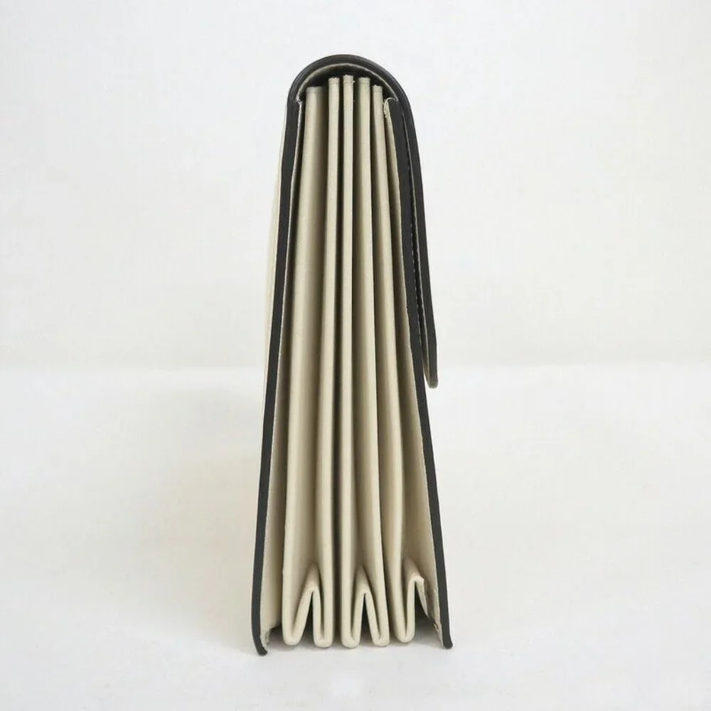 Gucci Clutch Logo Star Leather Silver White Gold - Picture 3 of 8